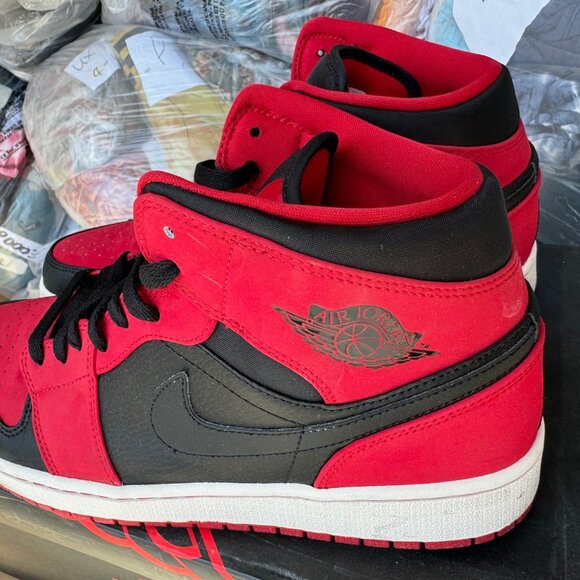 Air Jordan 1 Mid Gym Red Black Men's Size 12 - Lightly Used - Picture 6 of 9